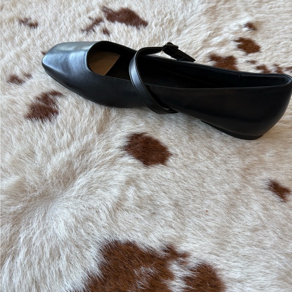 Classic Black Mary Jane-Women's Comfort  ASOS Stradivarius Wide Fit ballet flats - Picture 2 of 4
